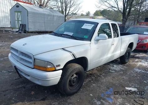 2000 Dodge Dakota Slt/Sport from USA, damaged, VIN 1B7GG22X2YS769180